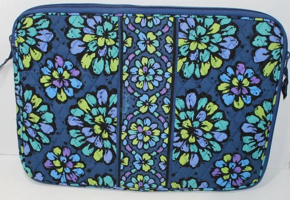 Vera Bradley Indigo Pop Quilted Medium iPad Ereader Tech Organizer Case Zip